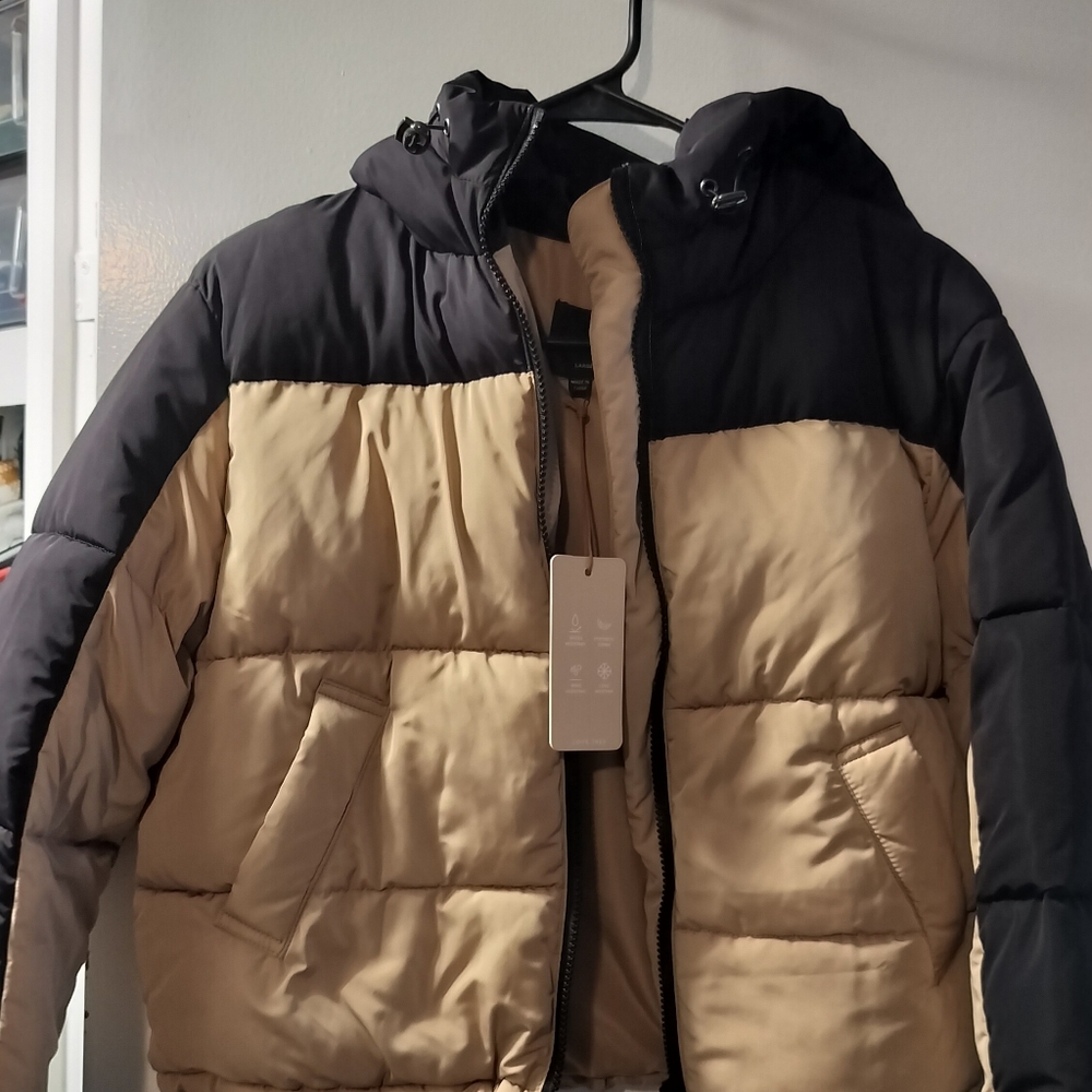Women's Black and Tan Puffer Jacket
